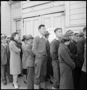 San Francisco, California. In response to the Army's Exclusion Order Number 20, residents of Japane . . . - NARA - 536410