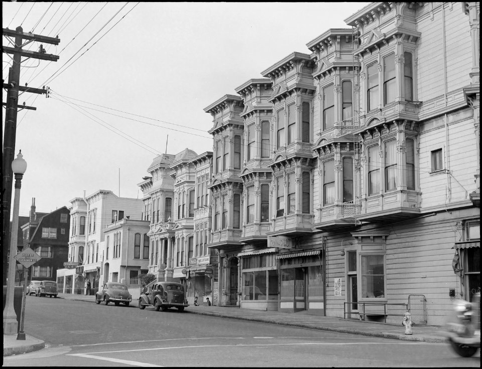 San Francisco, California. Looking up Buchanan Street from Post Street. A typical view of the Japan . . . - NARA - 537684