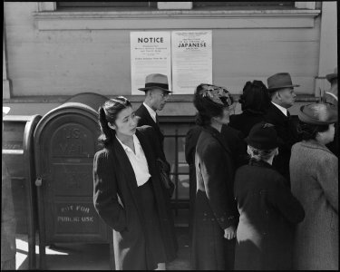 San Francisco, California. Residents of Japanese ancestry appear for registration prior to evacuati . . . - NARA - 536462 photo