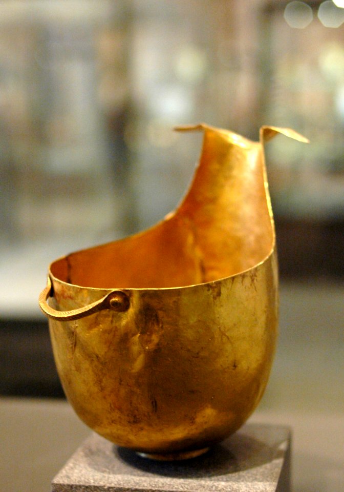 Sauceboat Heraia Louvre Bj1885