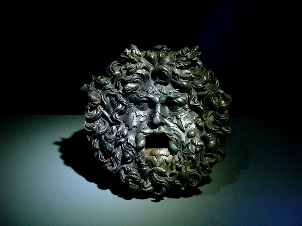 Satyrmaske als Wasserspeier - Niedernberg