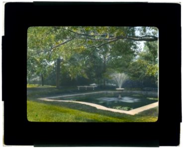 Samuel Longstreth Parrish Art Museum, 25 Jobs Lane, Southampton, New York. Fountain LCCN2008675718