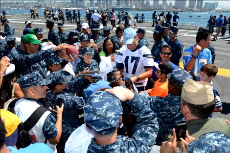 San Diego Chargers visit USS Ronald Reagan 130828-N-UK306-282