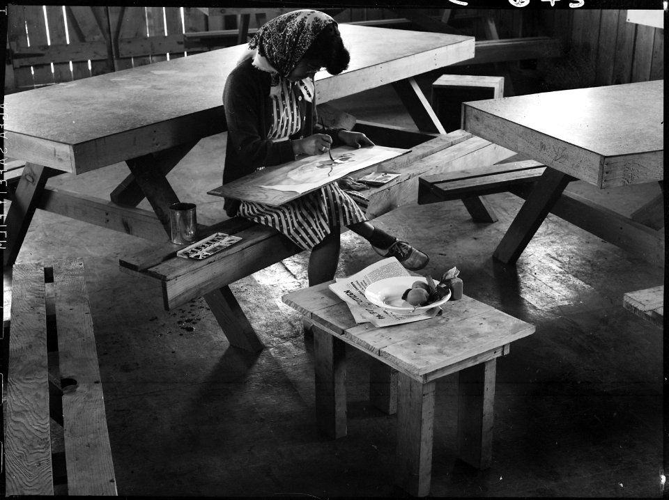 San Bruno, California. An art school wall has been established in this Assembly center with large e . . . - NARA - 537945