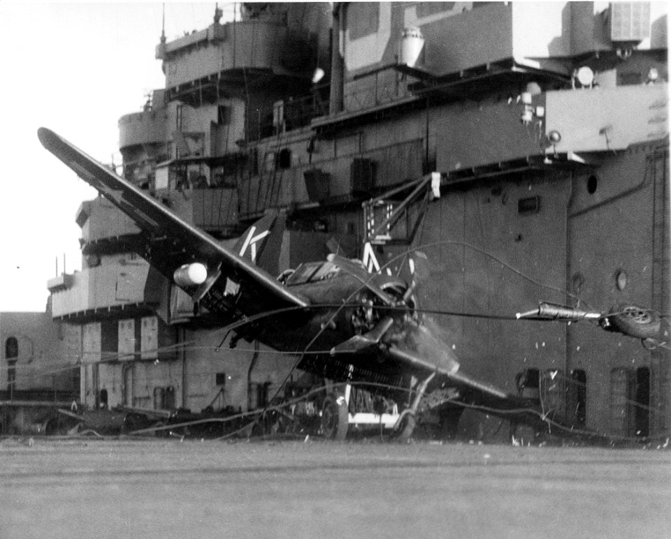 SB2C-5 crash USS Kearsarge 1948