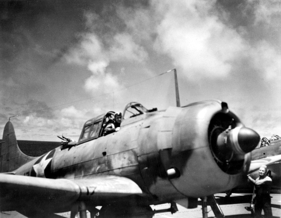 SBD-3 VS-5 on USS Yorktown Midway