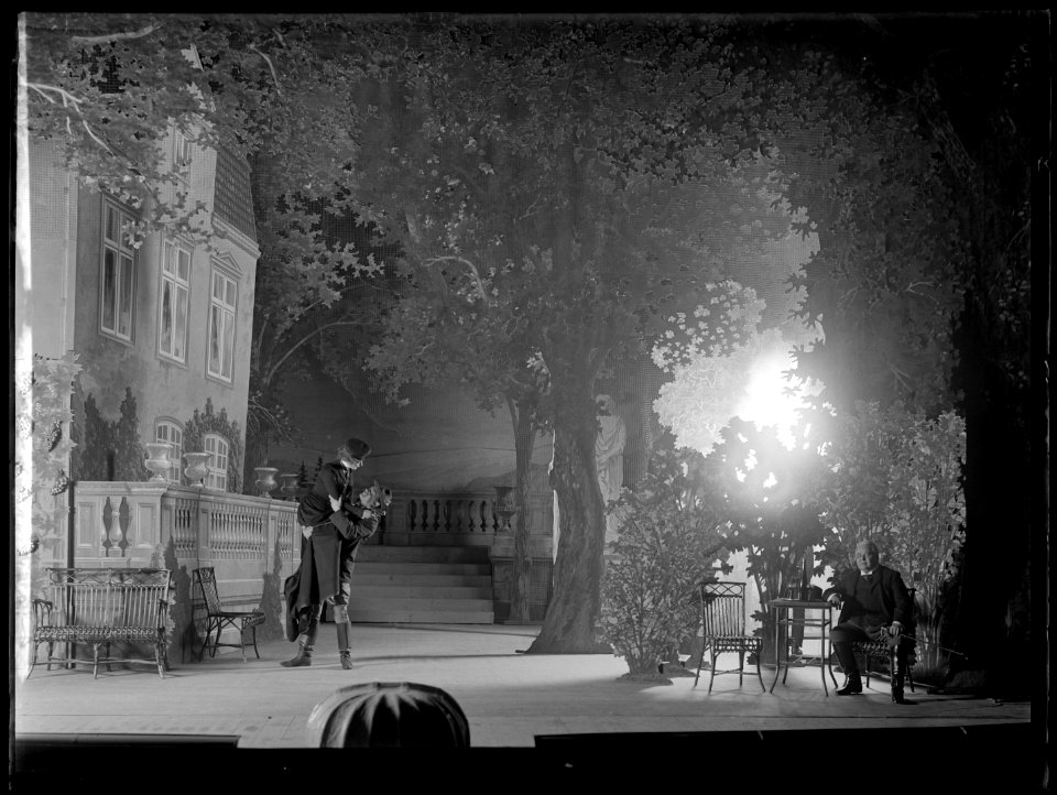 Scene from Lilla prinsessan at Svenska teatern 1905 - SMV - SvT011