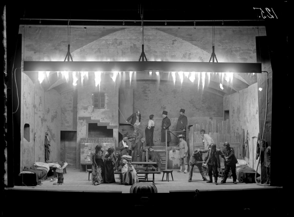 Scene from Natthärberget at Svenska teatern 1903 - SMV - SvT030