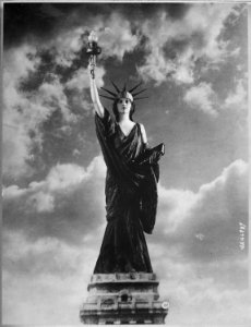 Save Her From Hun-Buy Liberty Bonds. From a photograph posed for by Miss Francis Fairchild, a 1918 debutante of New York - NARA - 533723