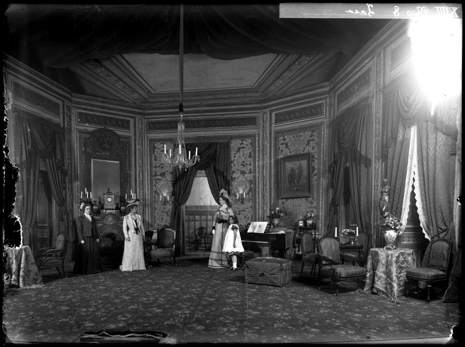 Scene from Zaza at Dramaten 1900 - SMV - DrT010