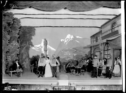 Scene from Djurtämjerskan at Östermalmsteatern 1904 - SMV - ÖT007