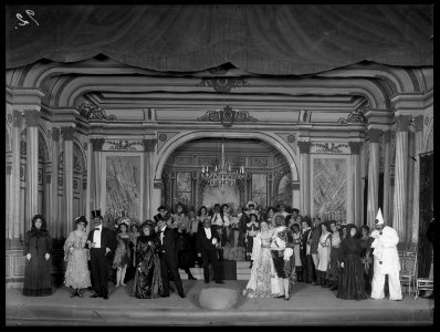 Scene from Pariserliv at Östermalmsteatern 1905 - SMV - ÖT017