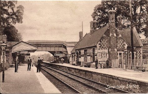 Savernake Low Level Station