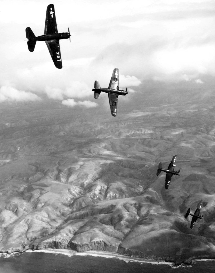 SB2C-5 Helldivers roll into dives during exercise in 1947