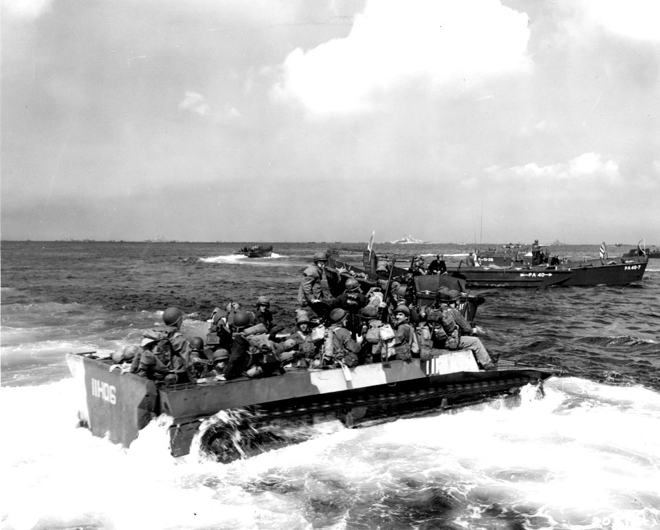 SC 205191 - INVASION OF OKINAWA. Men of 7th Infantry Division head for the beaches of Okinawa in LVTs