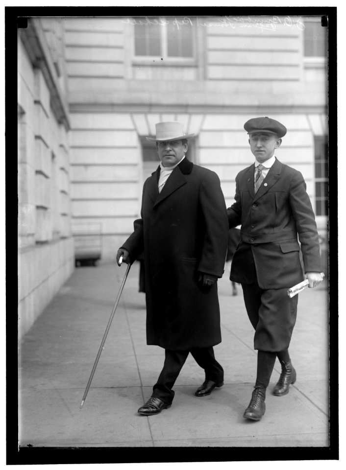 SCHALL, THOMAS DAVID. REP. FROM MINNESOTA, 1915-1925; SENATOR, 1925-1936. LEFT LCCN2016866725