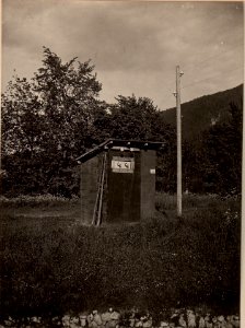 Schalthaus Kreuth 10.000 auf 1500 Volt für Hochsp.Hindernisse. Aufgenommen am 21. Mai 1916. (BildID 15475545)