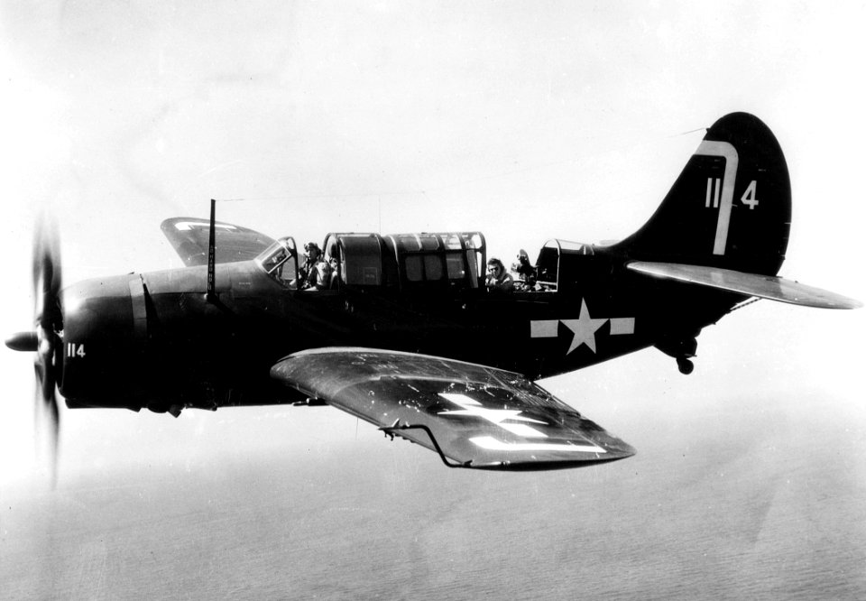 SB2C-5 VB-150 in flight 1945