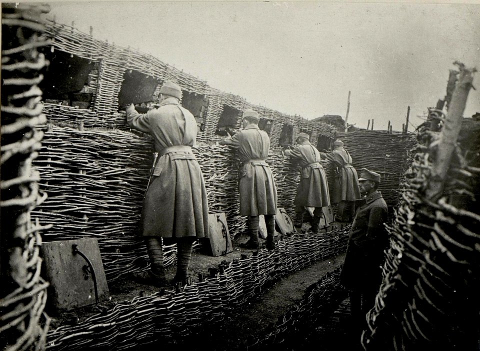 Schiess-Stand. Aufgenommen am 2.IV.1916 beim Inf.Rgt.Nro.52. (BildID 15536555)