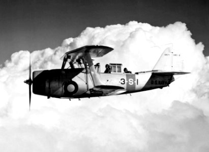 SBC-3 Helldiver VS-3 in flight c1939