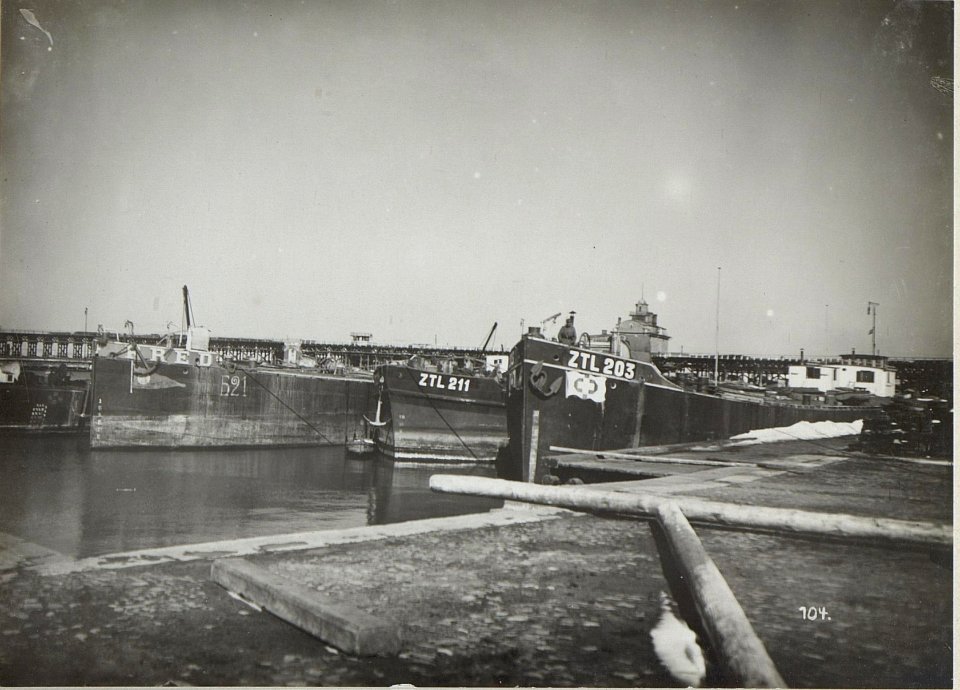Schiffe im Hafen von Odessa (BildID 15665650)