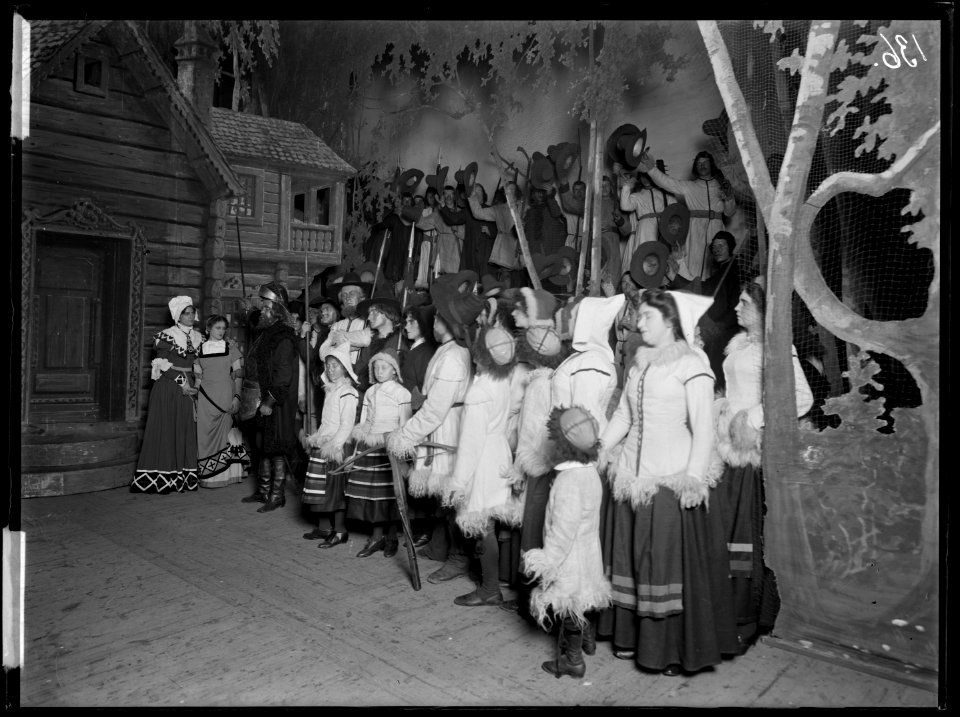 Scene from Engelbrekt och hans dalkarlar at Östermalmsteatern 1903 - SMV - ÖT026