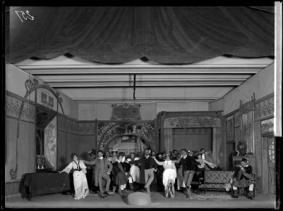 Scene from Madame Sherry at Östermalmsteatern 1905 - SMV - ÖT016