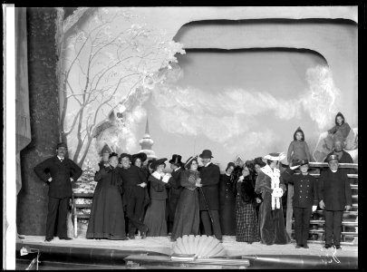 Scene from the revue Gubben i Renberget at Södra teatern 1904 - SMV - ST002