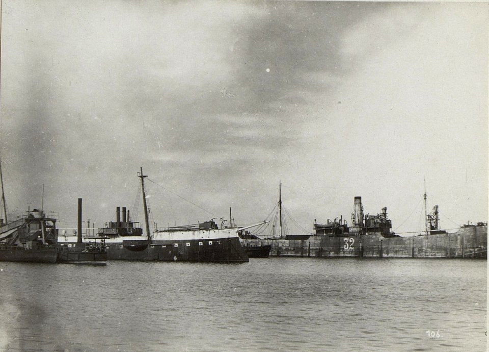 Schiffe im Hafen von Odessa (BildID 15665664)