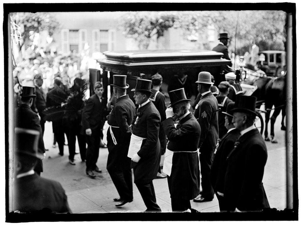 SCHLEY, WINFIELD SCOTT, REAR ADMIRAL, U.S.N. FUNERAL, ST. JOHN'S CHURCH. MASONS LCCN2016863394
