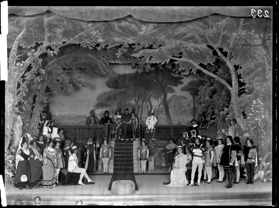 Scene from Boccaccio at Östermalmsteatern 1904 - SMV - ÖT010