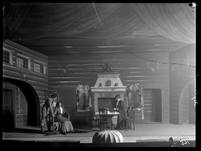 Scene from Daglannet at Svenska teatern 1905 - SMV - SvT022 photo