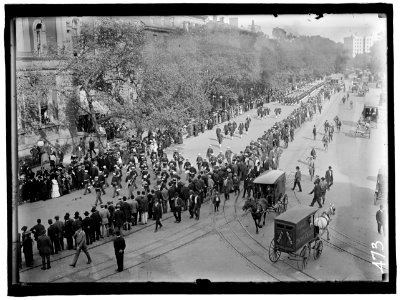 SCHLEY, WINFIELD SCOTT, REAR ADMIRAL, U.S.N. FUNERAL, ST. JOHN'S CHURCH. PROCESSION LCCN2016863393