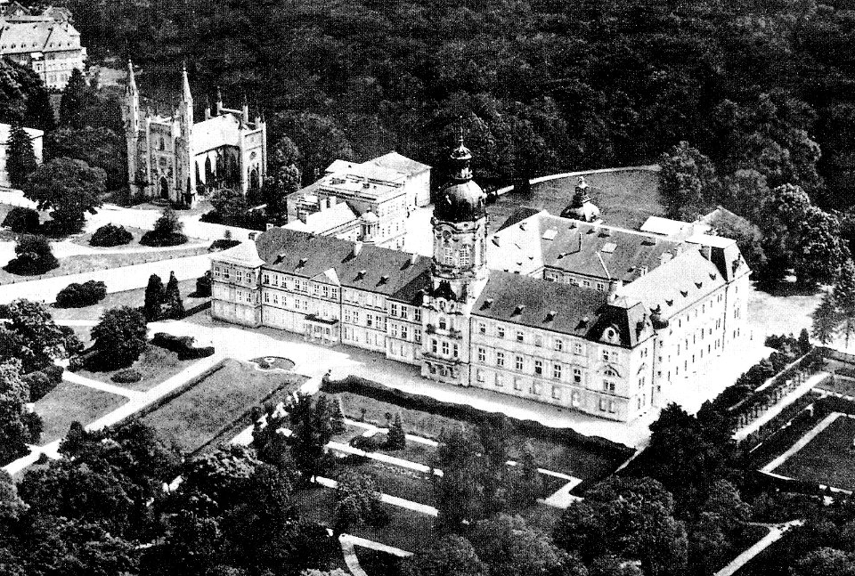 Schloss Neustrelitz Luftbild Schlosskirche um 1920