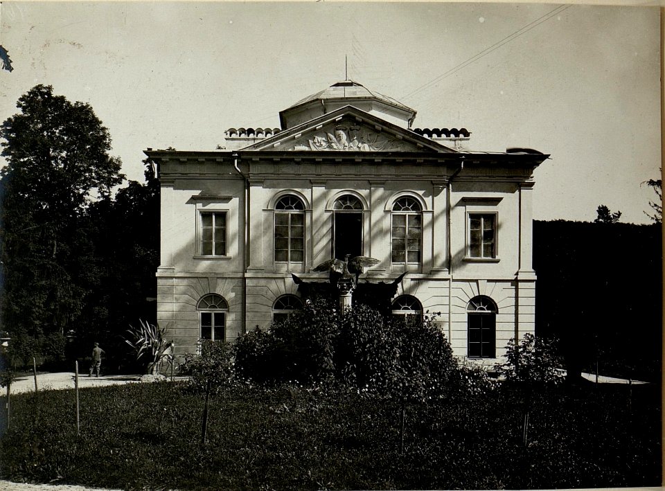 Schloss Raj (BildID 15525867)