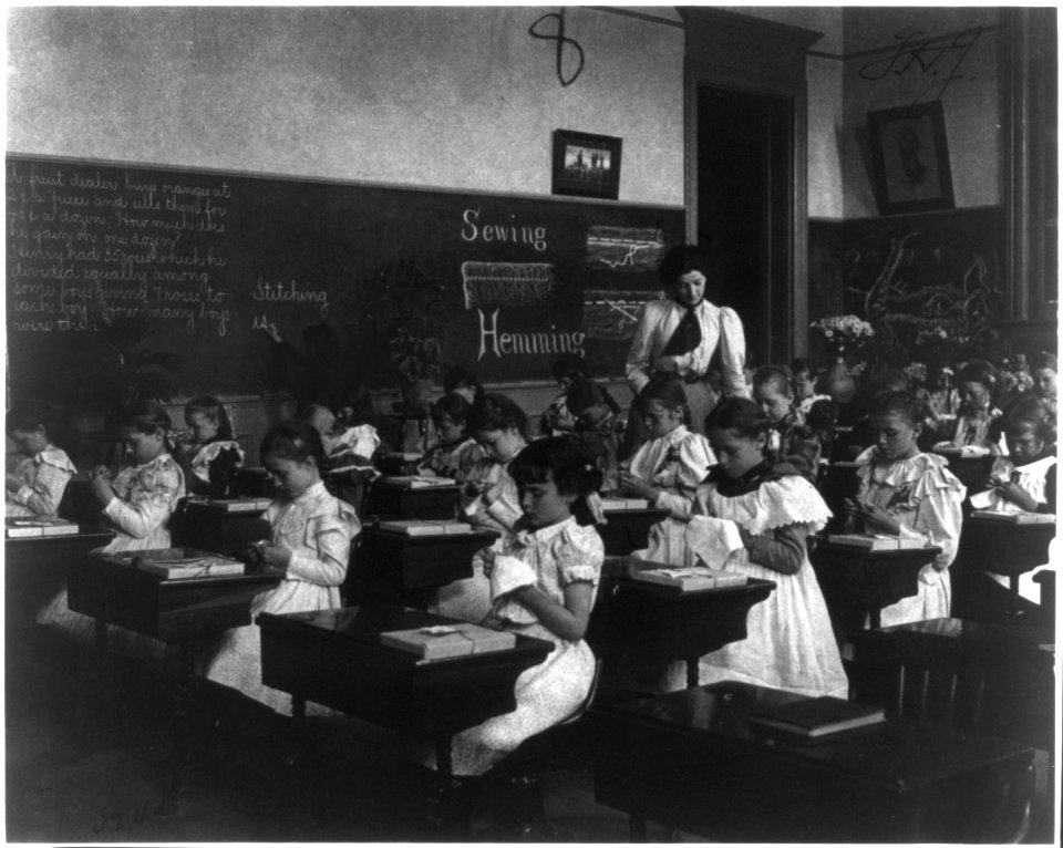 School girls in sewing class LCCN2001702348