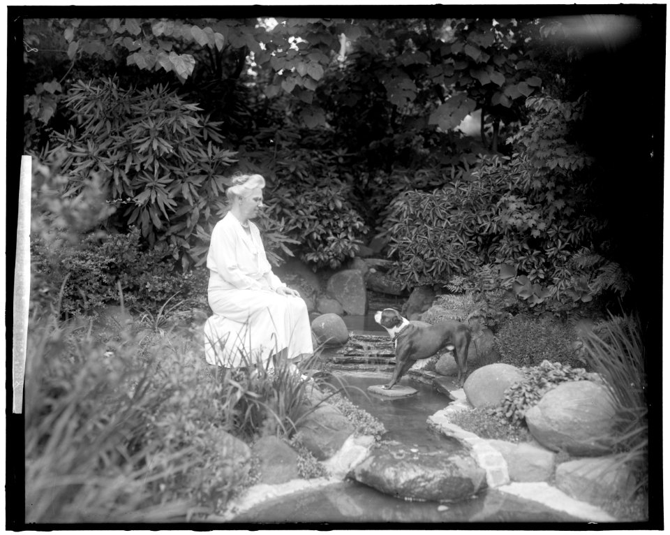 SCHULTEIS, A., MRS. LCCN2016860885
