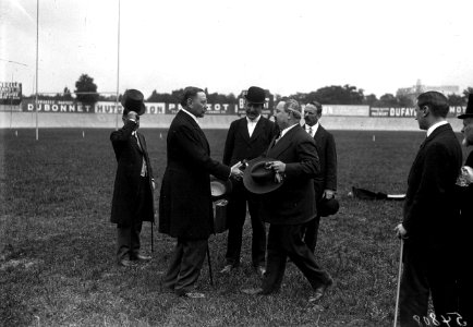 Schneider et Gustave Théry - la réconciliation