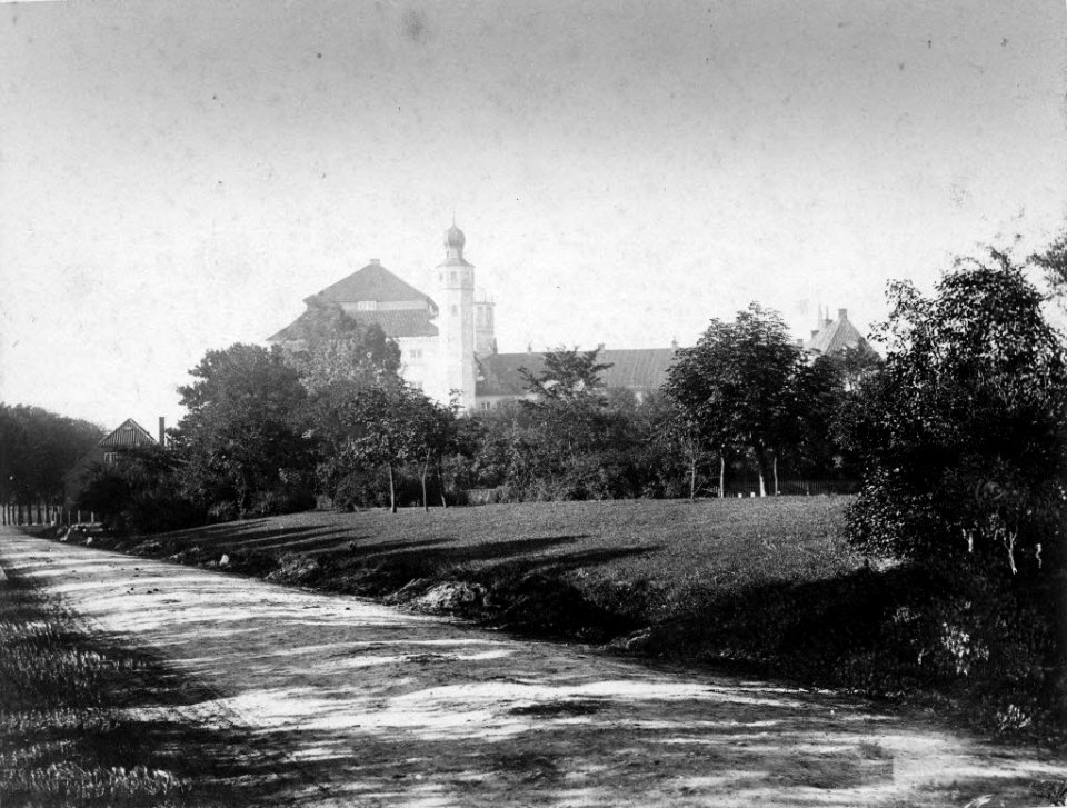 Schlossgarten und Schloss (Kiel 49.447)