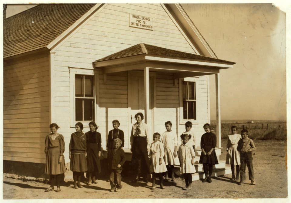 School -9, District -3. This was the attendance on December 3, and several children were absent on account of sickness. Compare photographs 4052 and 4053 with attendance consisting of one LOC nclc.00392