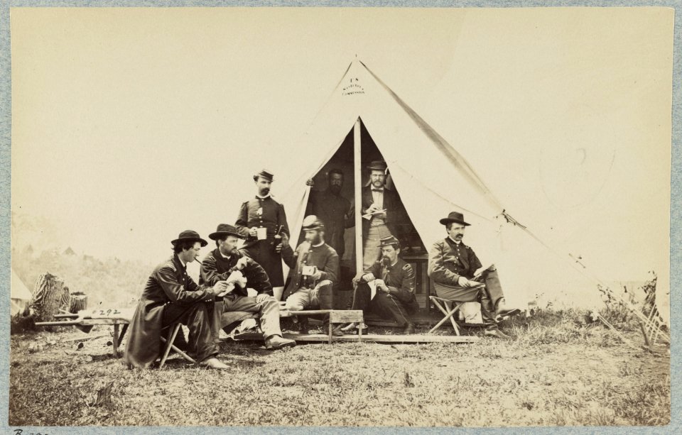 Sanitary Commission tent, White House Landing, Va LCCN2012650250
