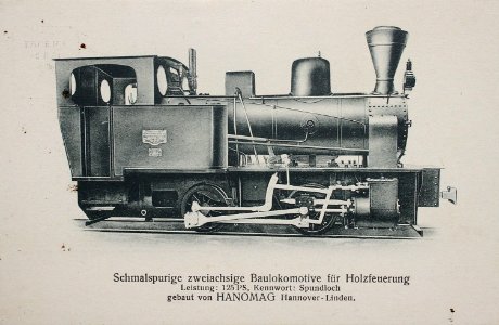 Schmalspurige zweiachsige Baulokomotive für Holzfeuerung, Leistung 125 PS, Kennwort Spundloch, gebaut von HANOMAG Hannover-Linden