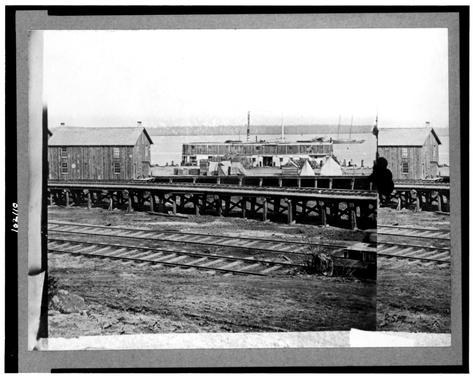 Sanitary commission barge at the docks, City Point, Virginia LCCN90715556