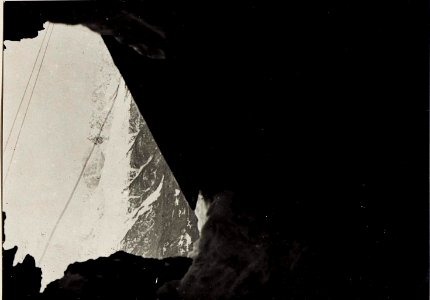 Schneetunnel auf der Rotwand. (BildID 15578036)