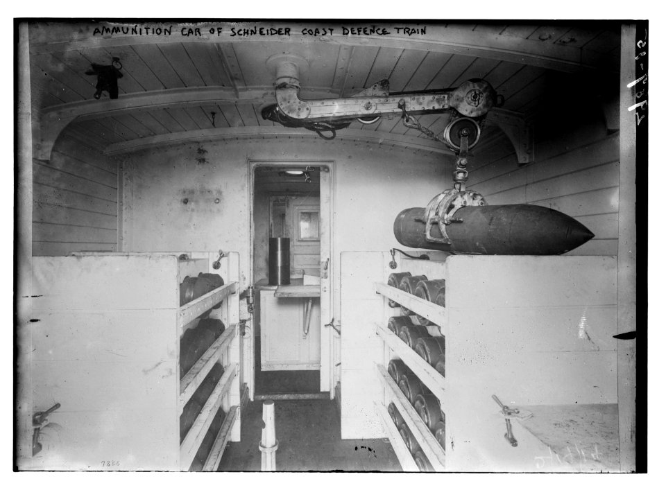 Schneider Coast Defense Train (ammunition Car) LCCN2014695418