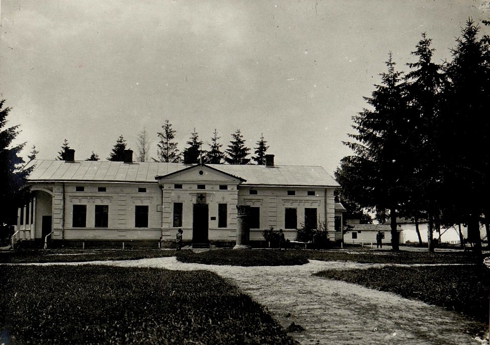 Sanitätsstation der 32. Infanteriedivision des 9. Korpskommandos, 1917 (BildID 15543852)