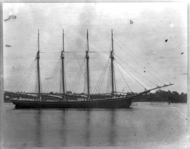 Schooner Edwin R. Hunt launched Sept. 21, 1892, builder G. G. Deering, Bath, Maine. LCCN2012649647