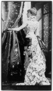 Sarah Bernhardt - Sarony, New York. LCCN2005683956