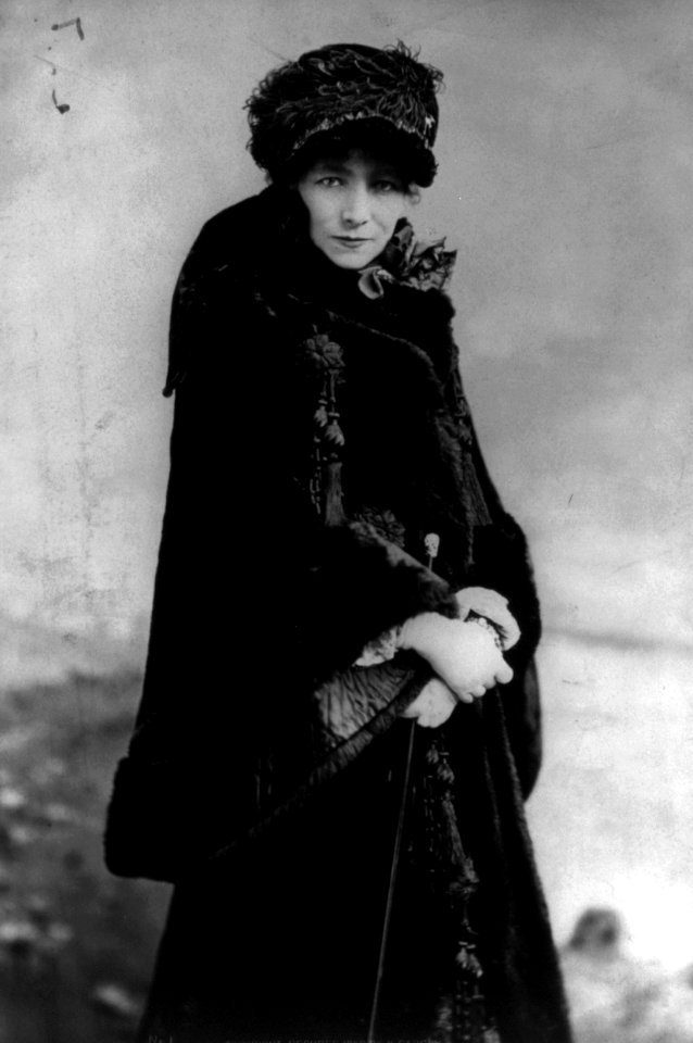 Sarah Bernhardt by Sarony cph.3b10337