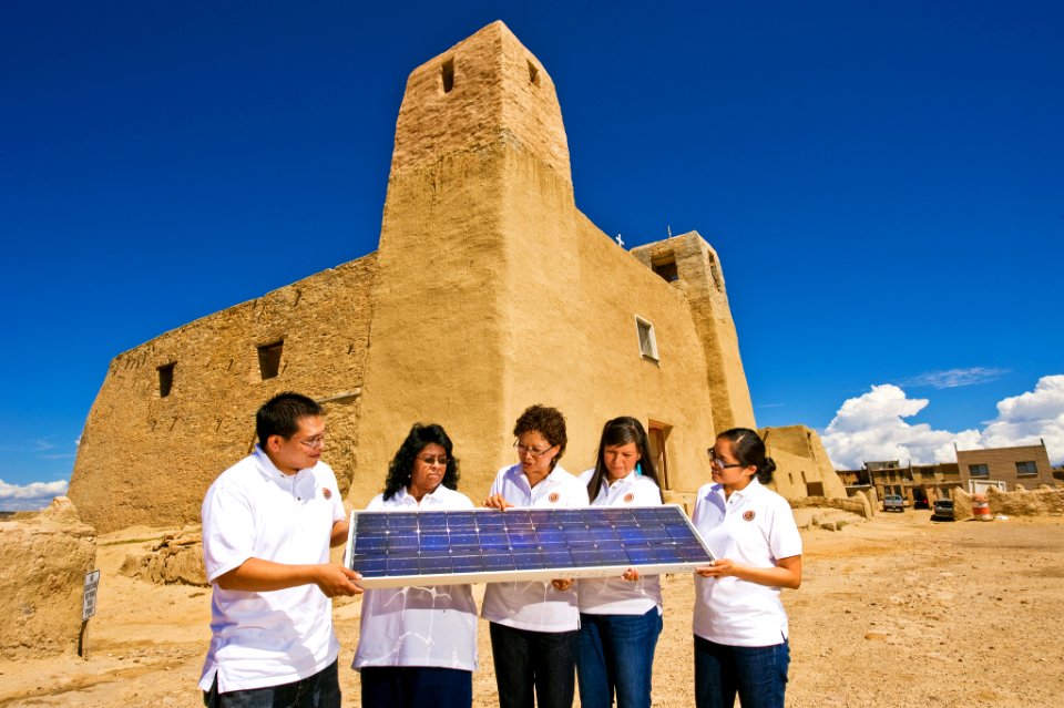 Sandra Begay-Campbell and Interns from Sandia National Laboratory